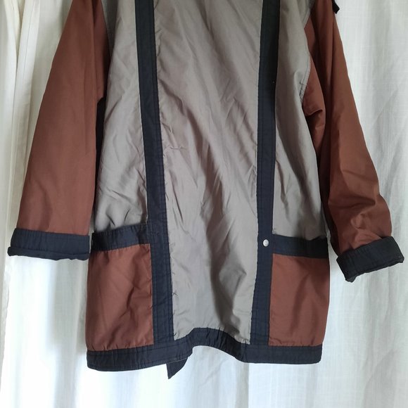 Unique winter jacket with lots of pockets - Picture 5 of 8